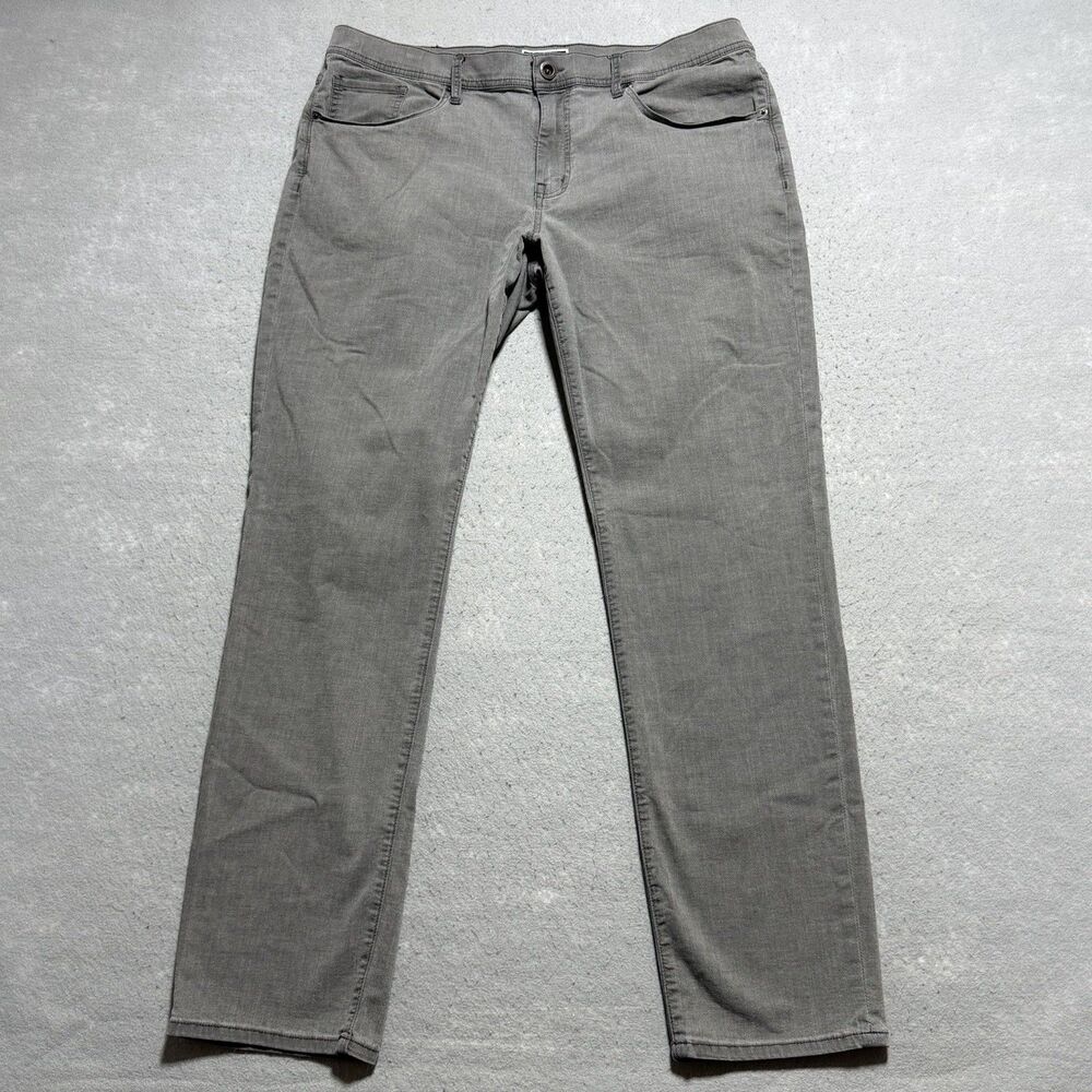 Travis Mathew Stretch Denim Jeans Men’s 38x32 Medium Wash Gray Slim Straight Leg
